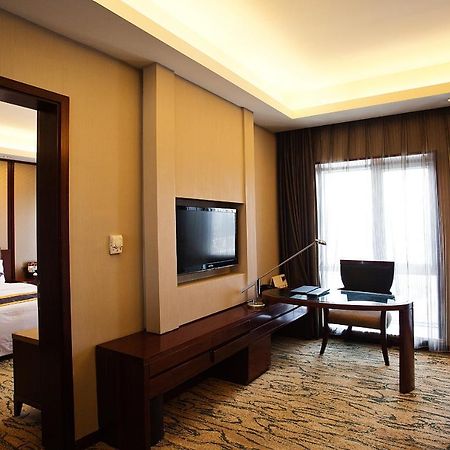 Gloria Grand Hotel Wuxi Wuxi (Jiangsu) Exterior foto